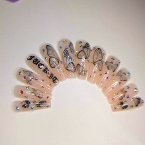 Black and Tan Blingy Butterfly press on nail set